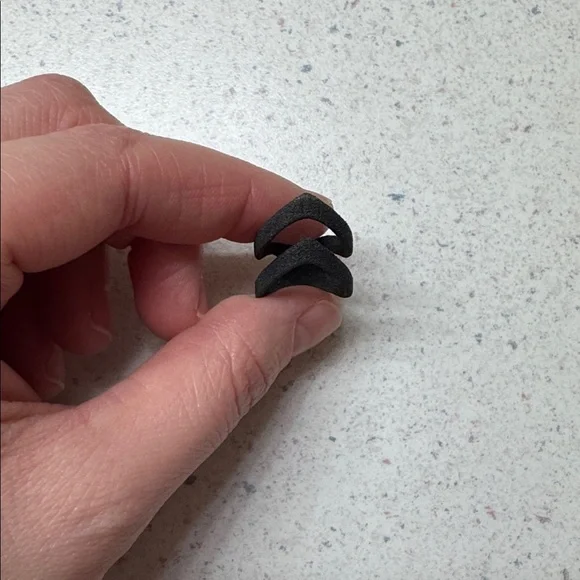 Rogue + Wolf Midi Ring - Picture 5 of 5